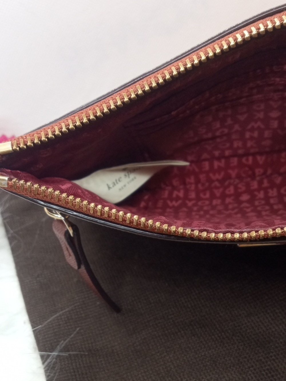 KATE SPADE WRISTLET - Picture 6 of 8